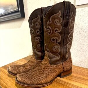 Men’s 9.5 EE Brown Western Cowboy Boots